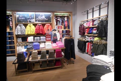 Womenswear is on the ground floor in Westfield Stratford and extensive use has been made of wood and matte metal to create the in-store environment.